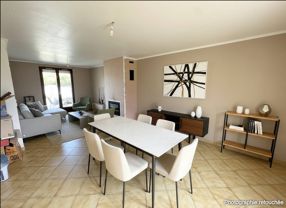 Maison à SAINT-MESMIN