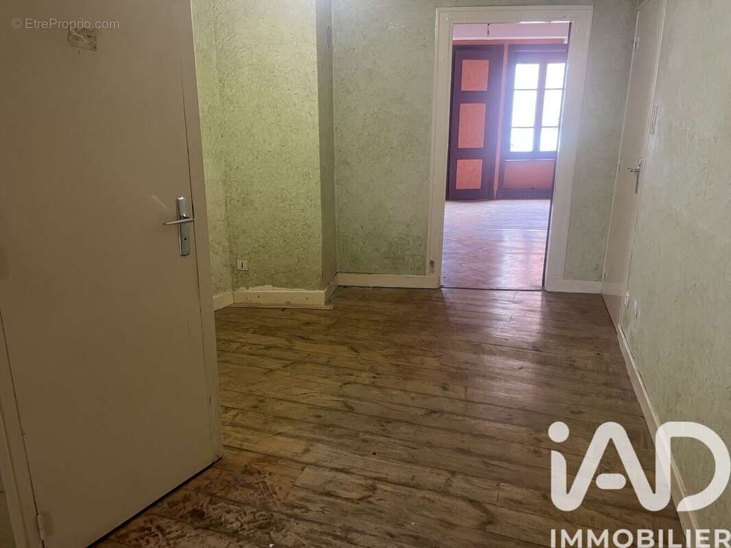 Photo 7 - Appartement à SAINT-GERMAIN-LAVAL