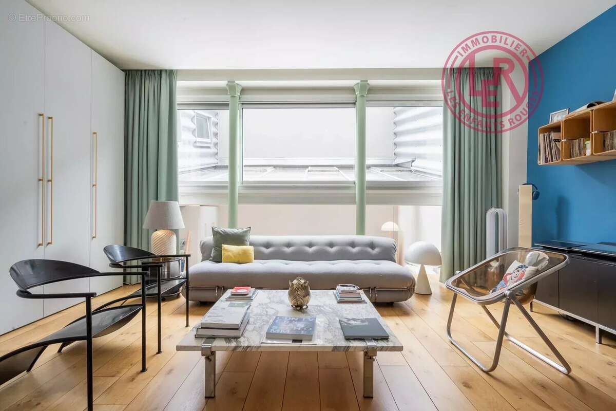 Appartement à PARIS-11E