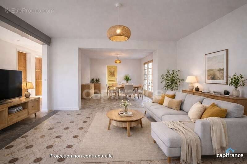 Maison à EUGENIE-LES-BAINS