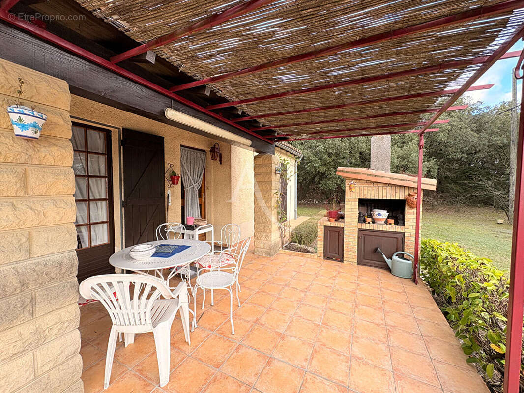 Maison à VENTENAC-CABARDES