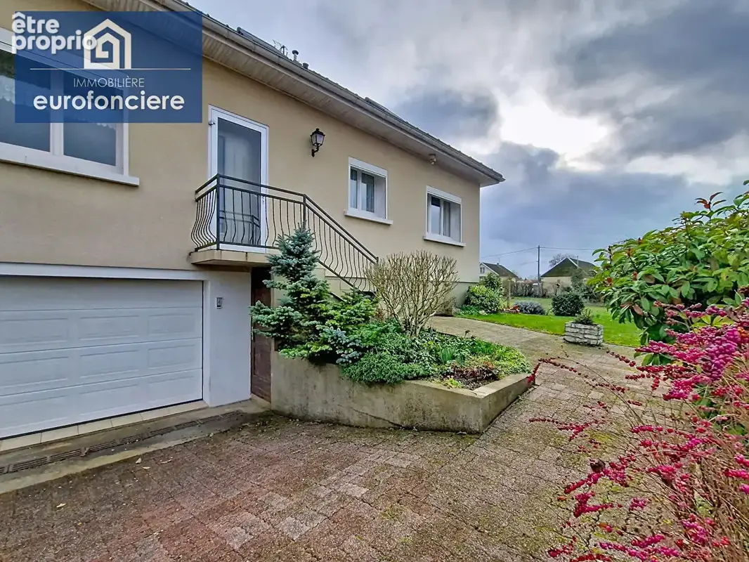 Maison Saint Lyé 152.52 m2 - photo 1