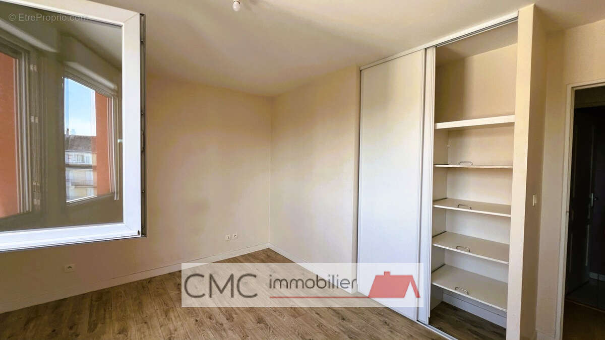 Appartement à LUCE