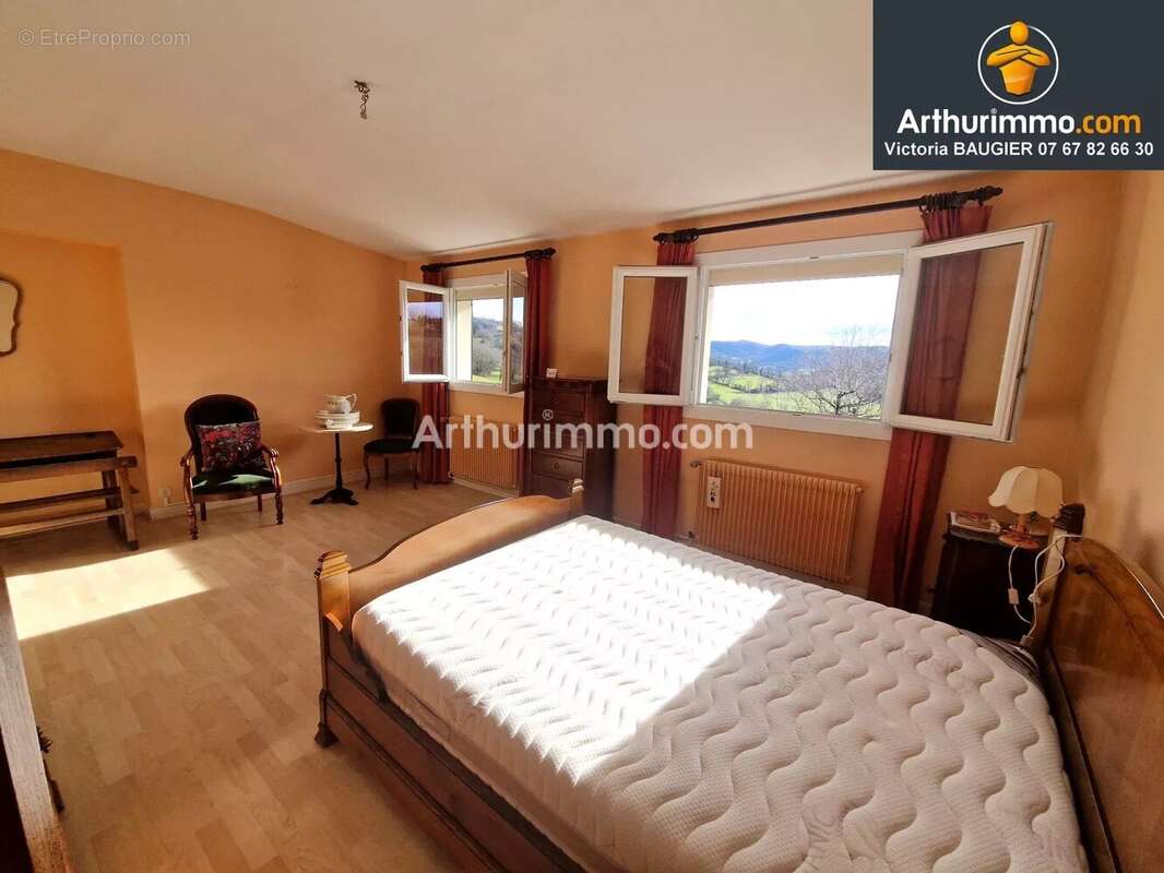 Maison à LONS-LE-SAUNIER