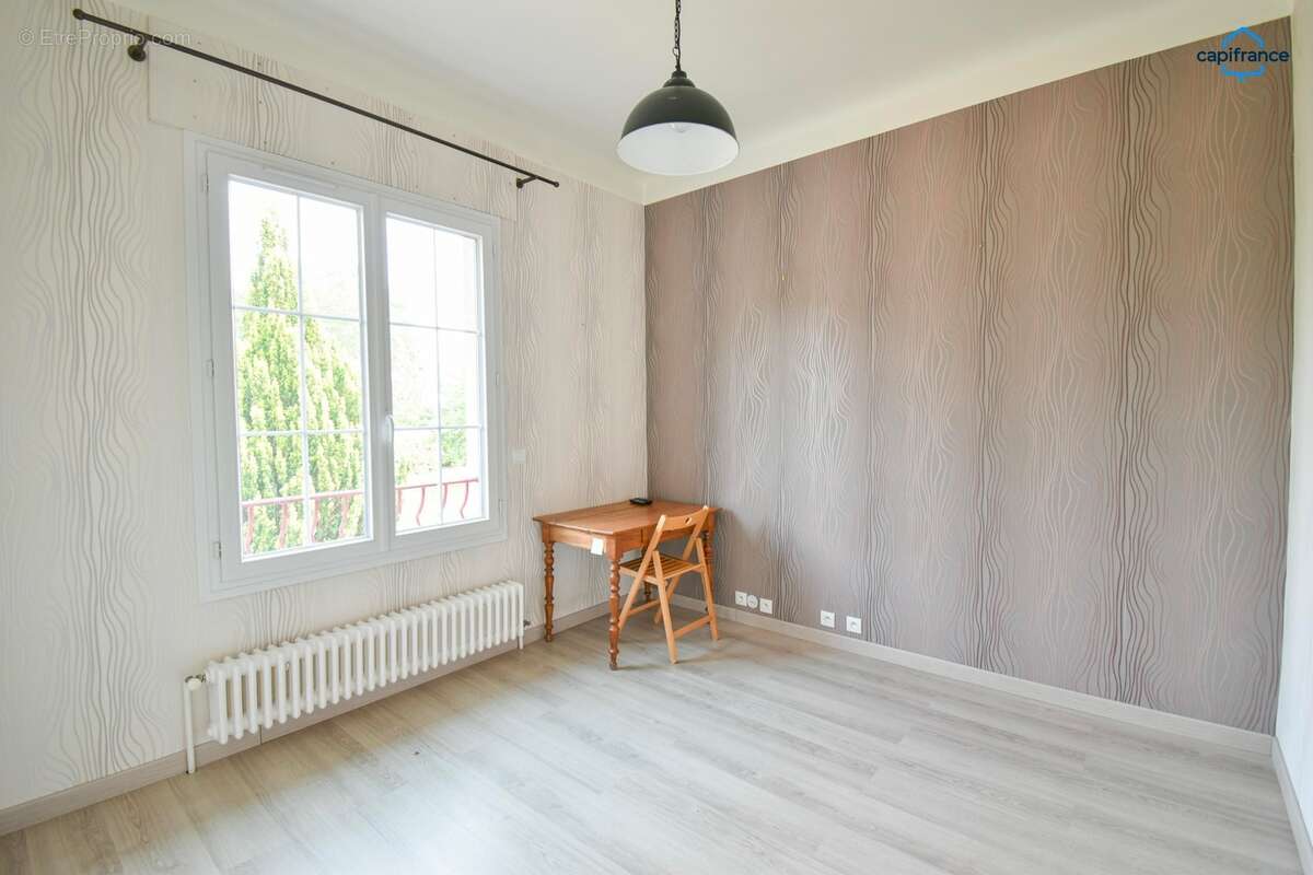 Maison à vendre 8 pièces SAINT DYE SUR LOIRE (41) - photo 10