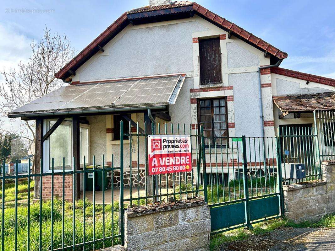 Maison à SAVIGNY-SUR-BRAYE