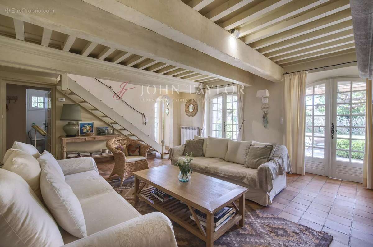 Maison à PARADOU
