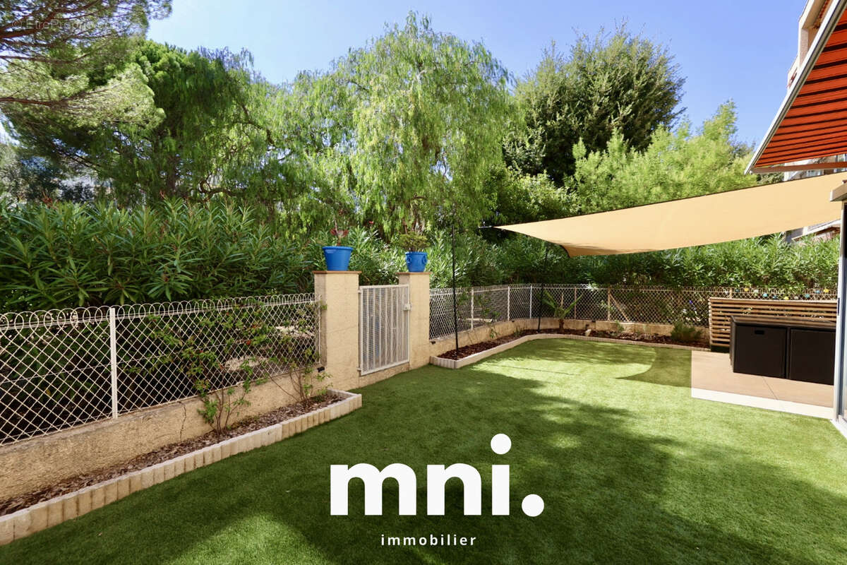 Appartement à SANARY-SUR-MER