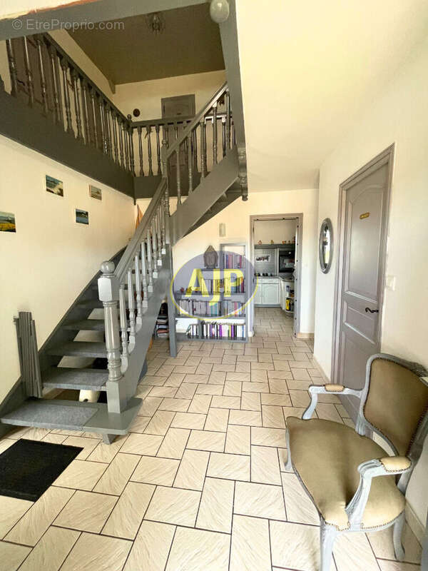 À vendre - Maison familiale à Guern (10 min de Pontivy) - photo 7