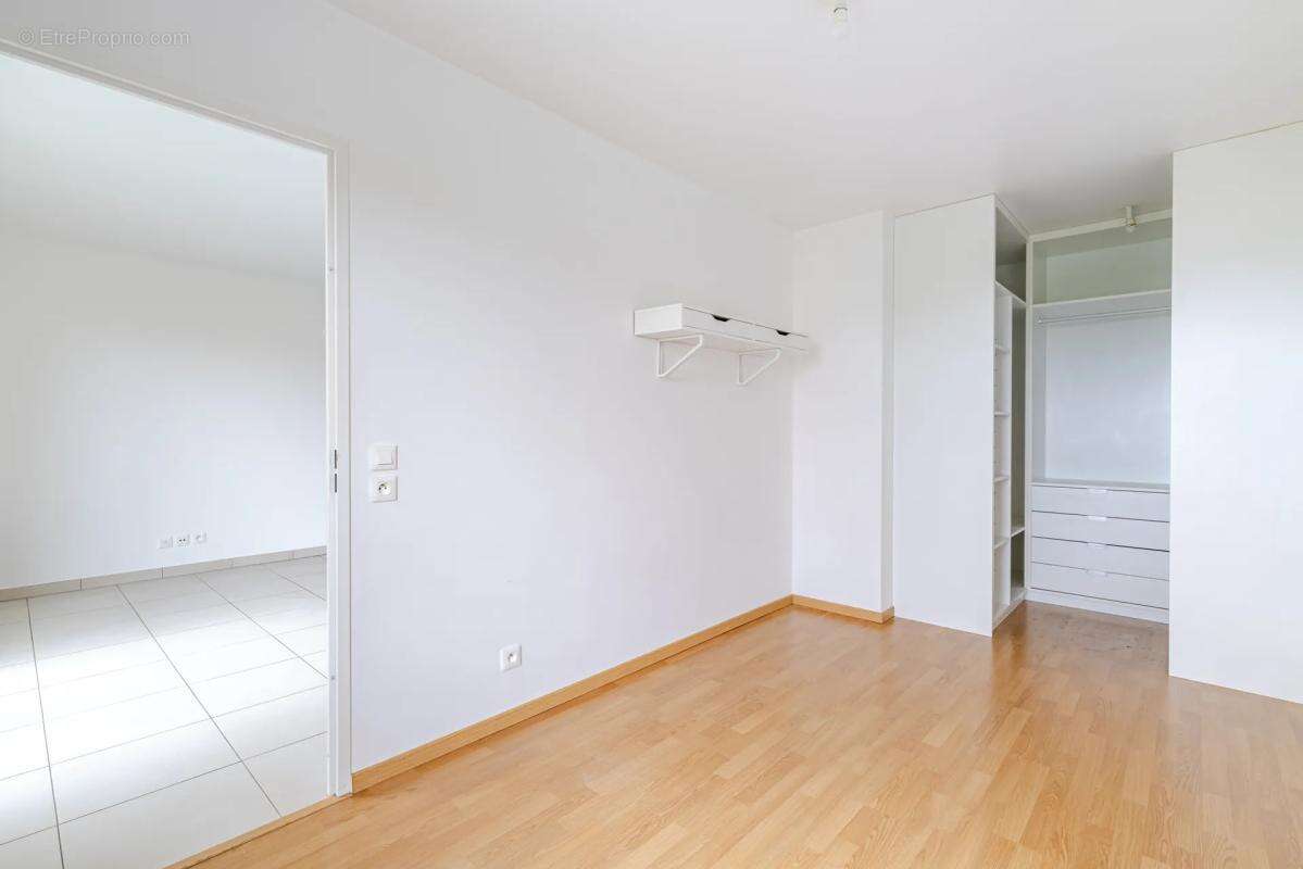 Appartement à VIGNEUX-SUR-SEINE