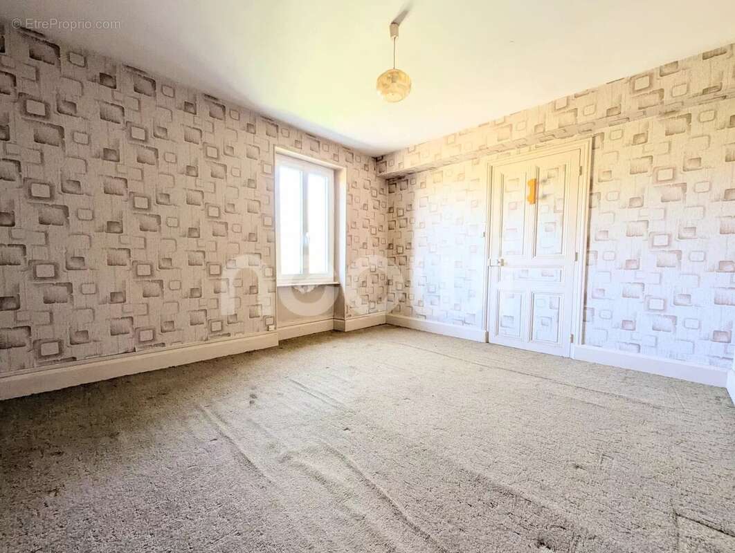 Maison à SAINT-ANDRE-LE-COQ