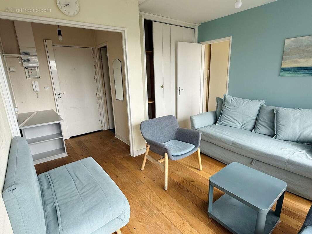 Appartement à SAINT-MAUR-DES-FOSSES