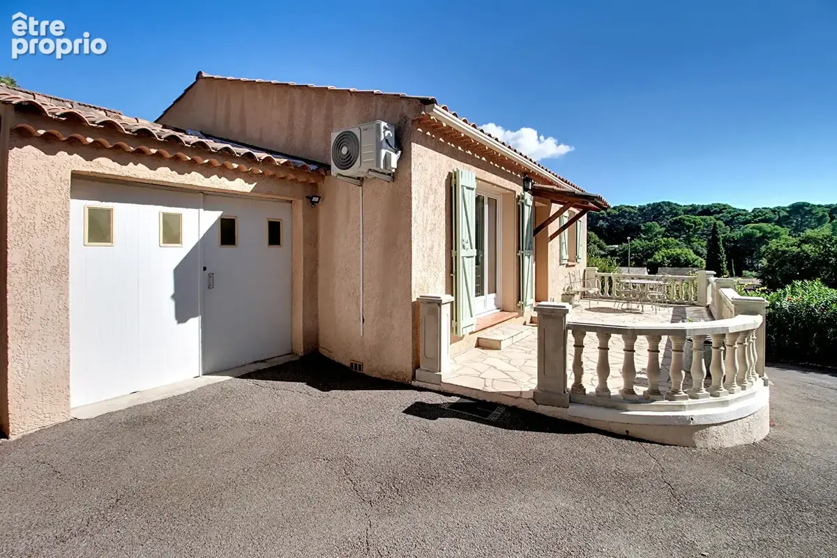 A vendre draguignan - maison de plain-pied avec garage + terrasse sur 500m² de terrain - photo 2