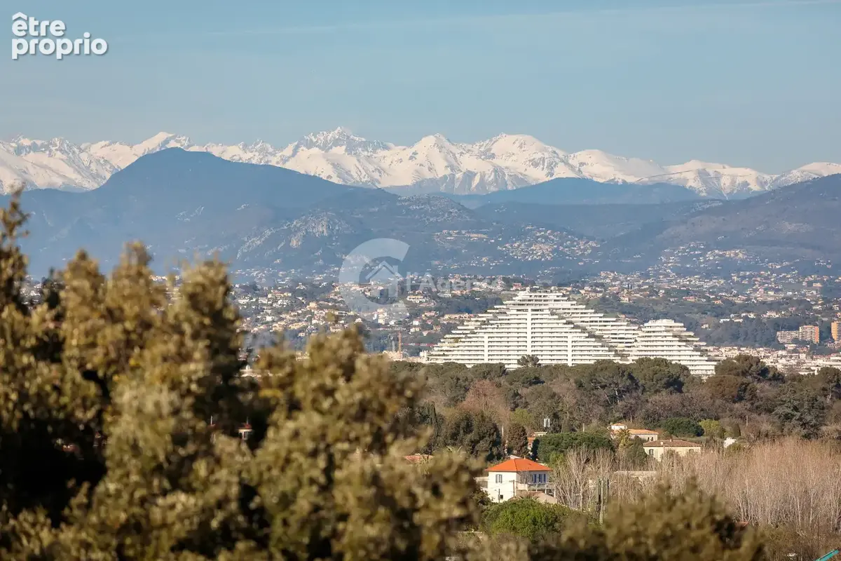 Vente de la Nue propriété d'un appartement T3 à Antibes - photo 14