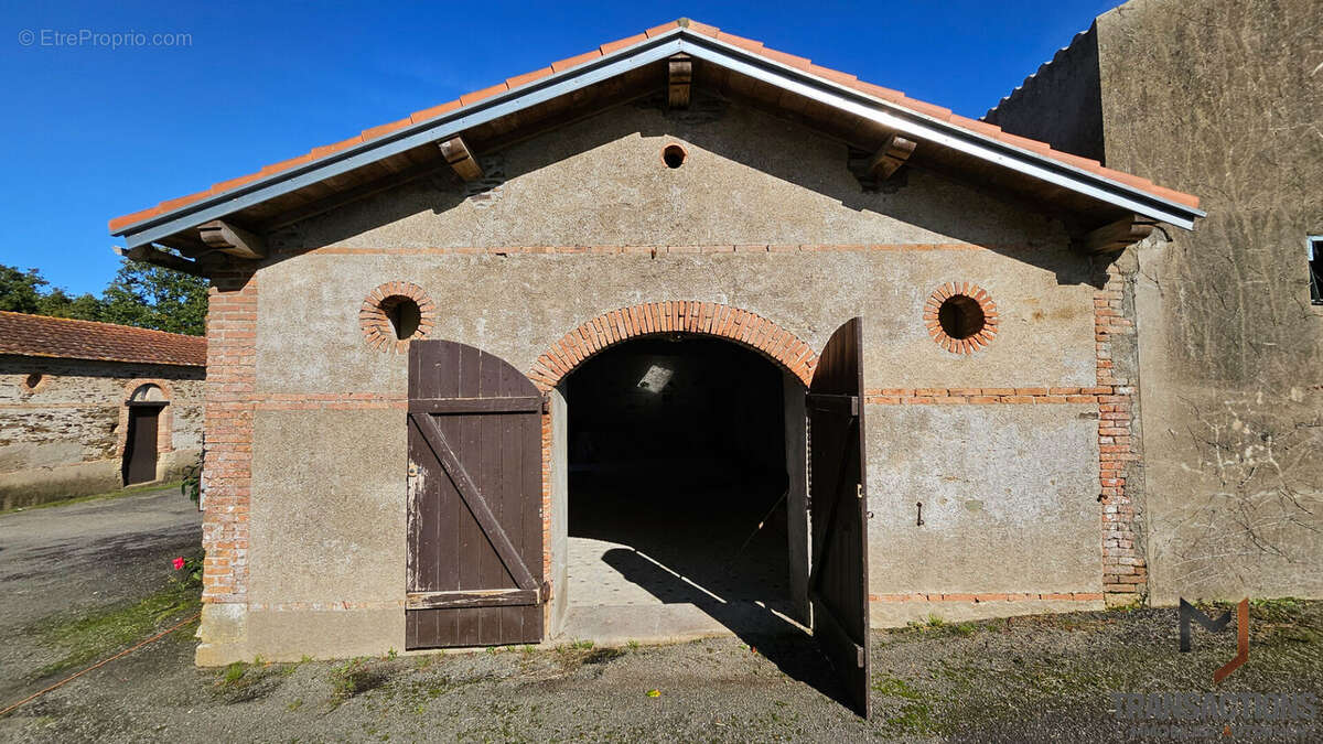 Maison à SAINTE-PAZANNE