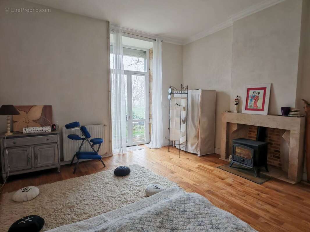 CH1 - Maison à EXCIDEUIL