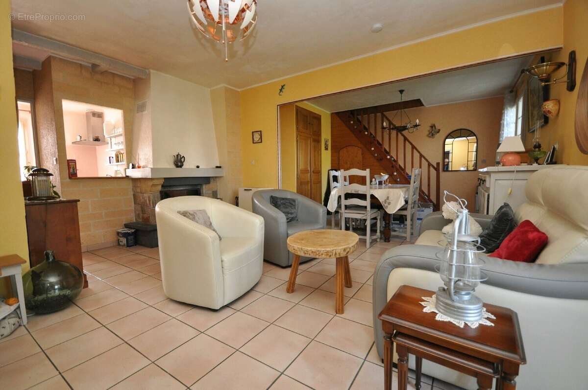 Maison à BOISSY-SOUS-SAINT-YON