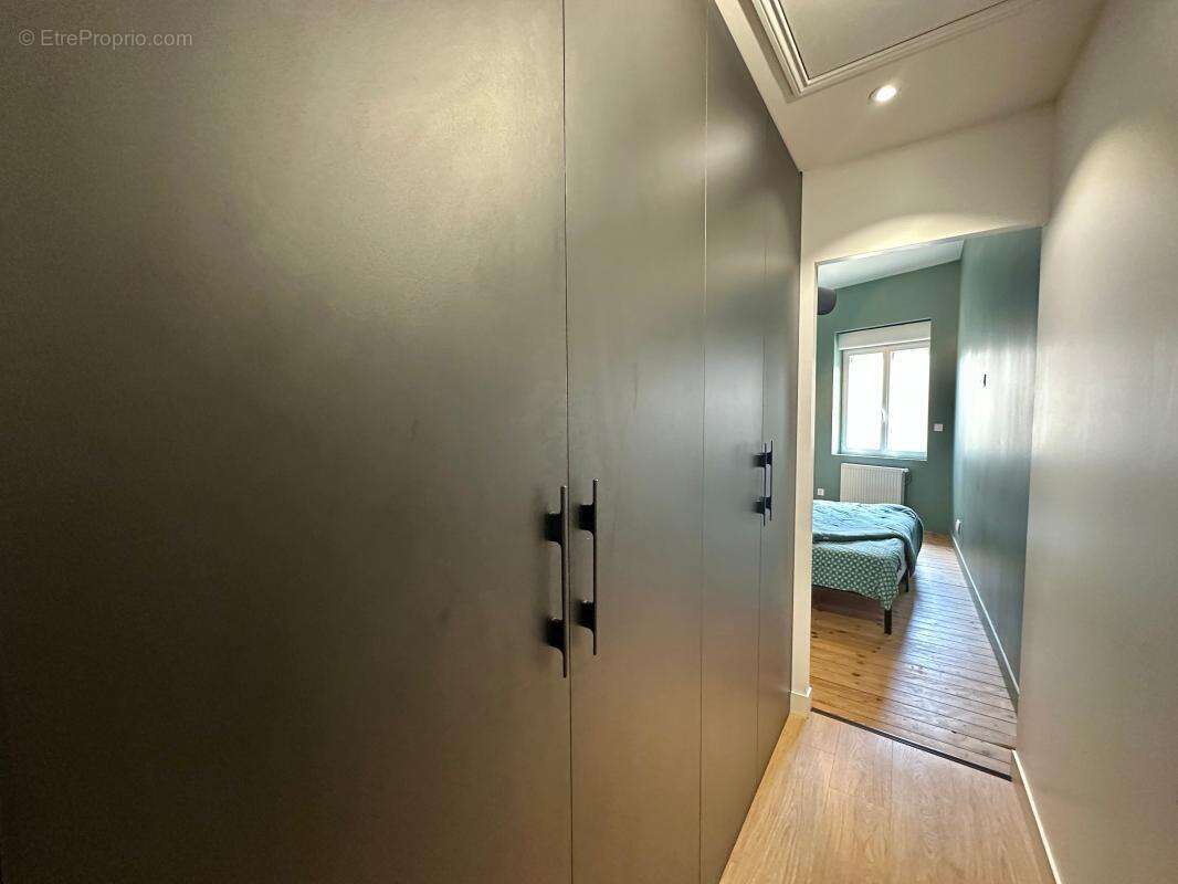 Maison à CASTRES-GIRONDE