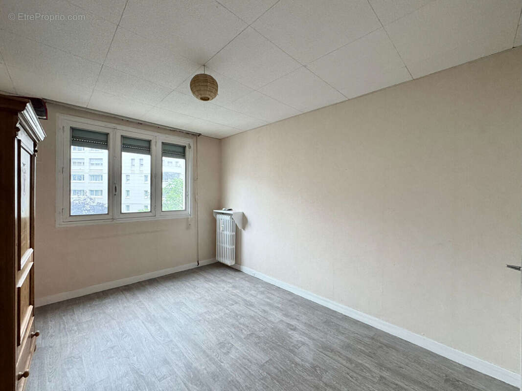 Appartement à CLICHY