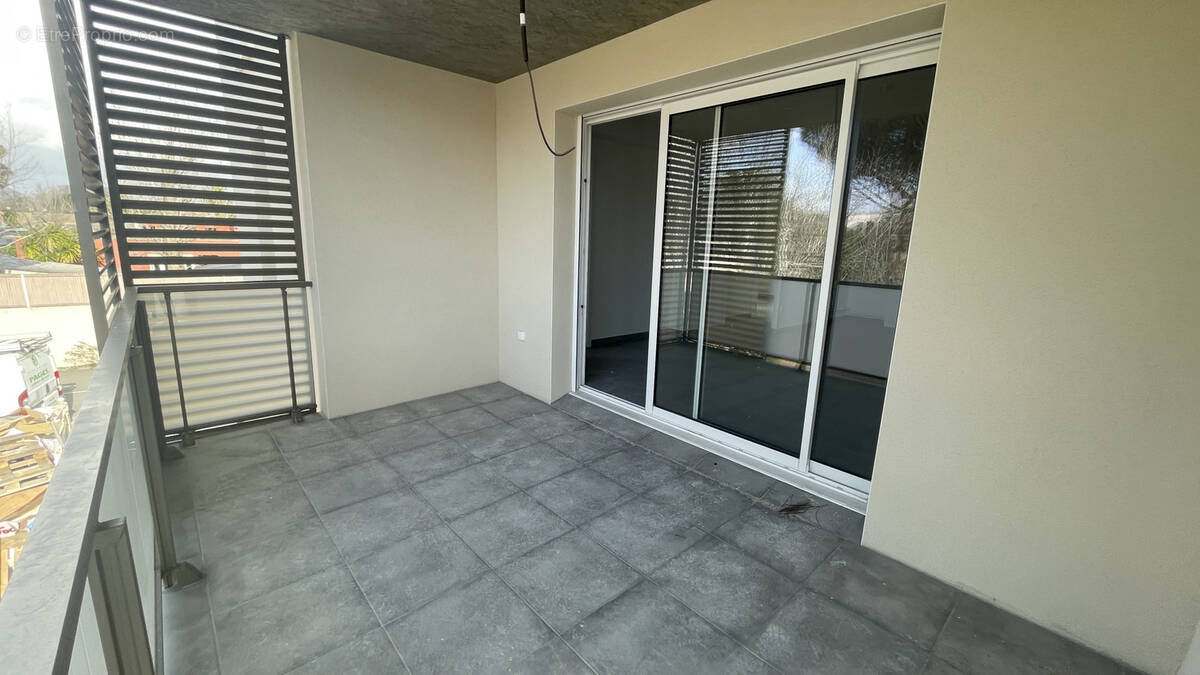 Appartement à VIAS