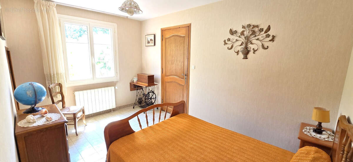 Maison à FIGANIERES