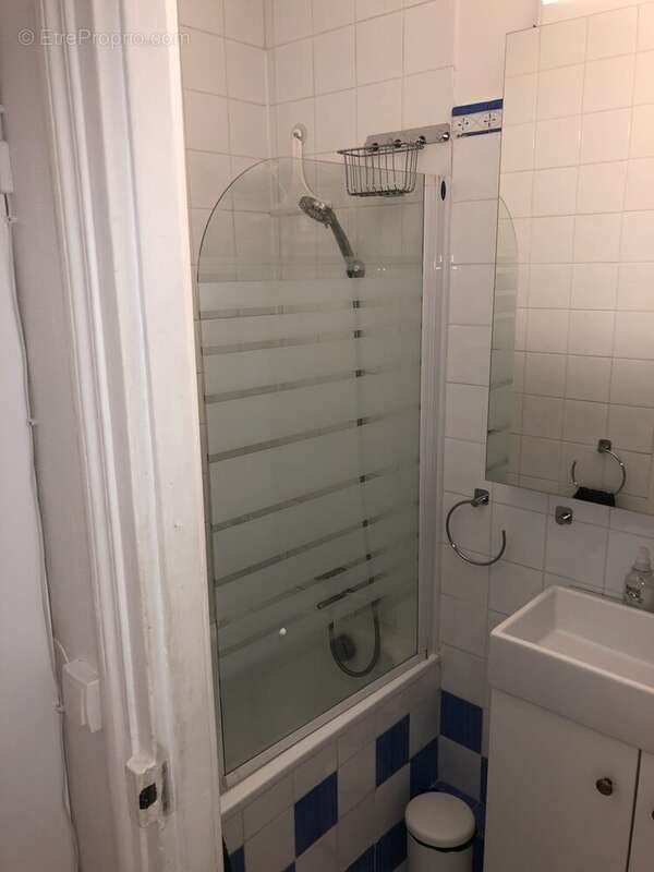 Appartement à PARIS-7E