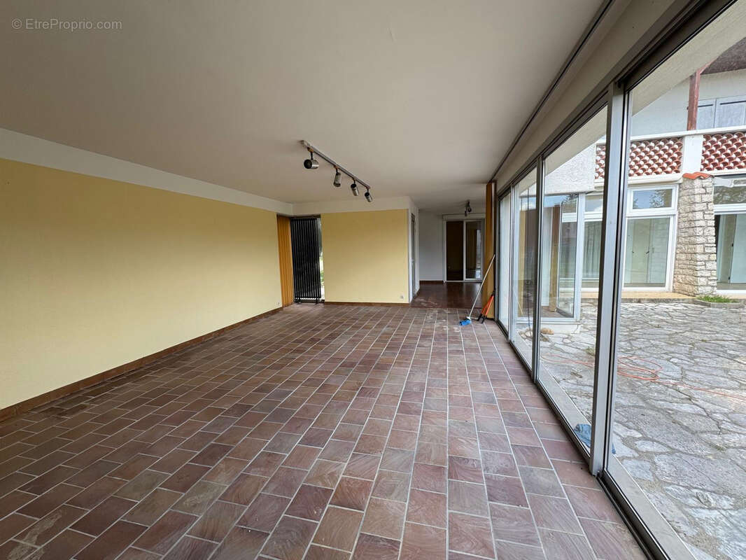 Maison à SAINT-GELY-DU-FESC