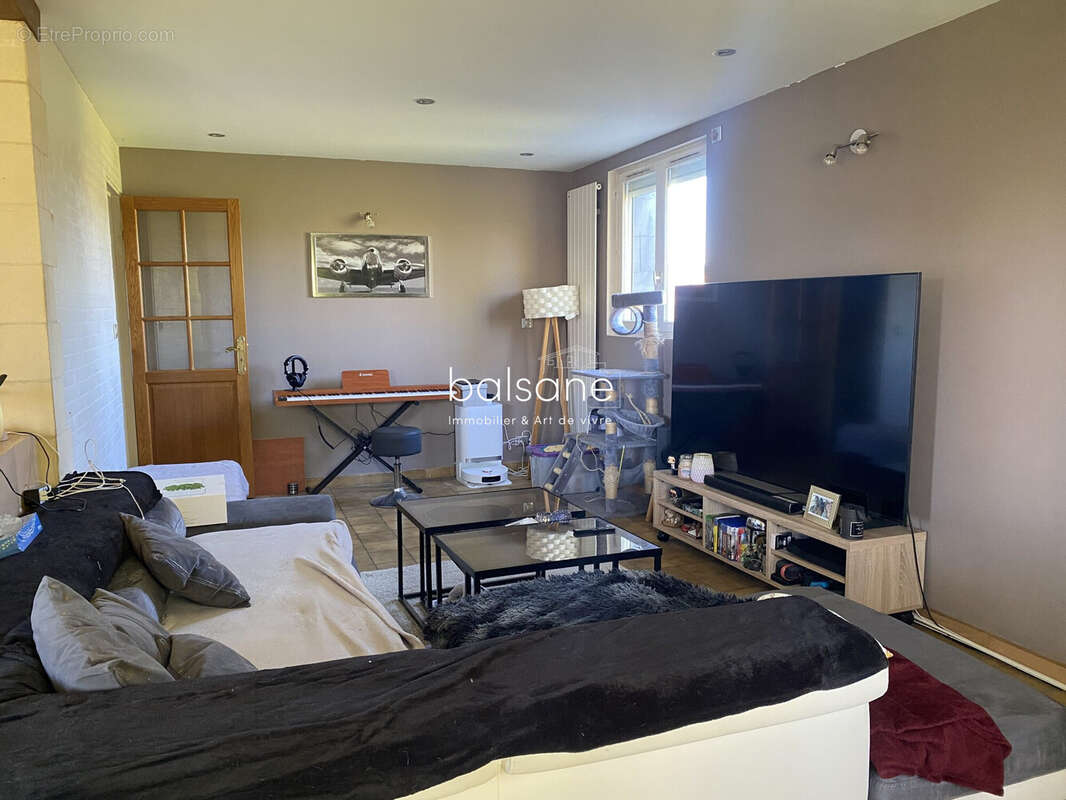 Appartement à PETIT-COURONNE