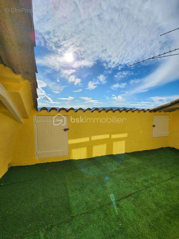 Appartement à CADENET