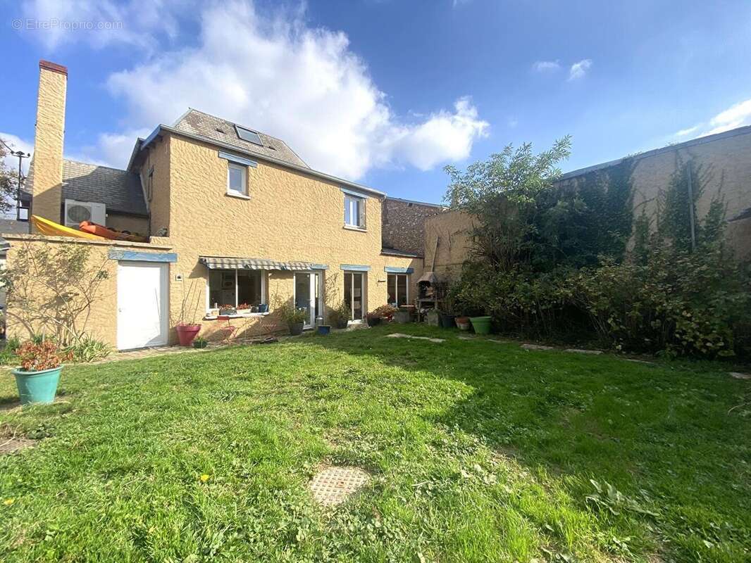 Maison à EVREUX