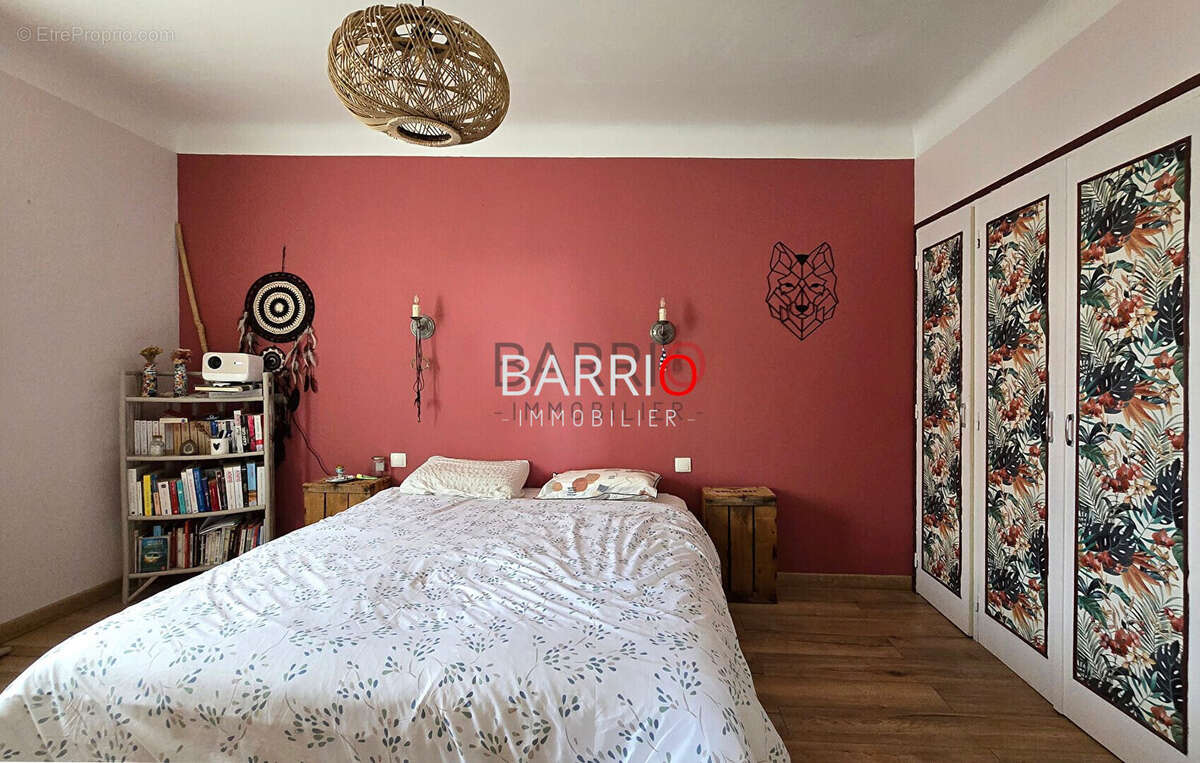 Maison à SAINT-GENIS-DES-FONTAINES