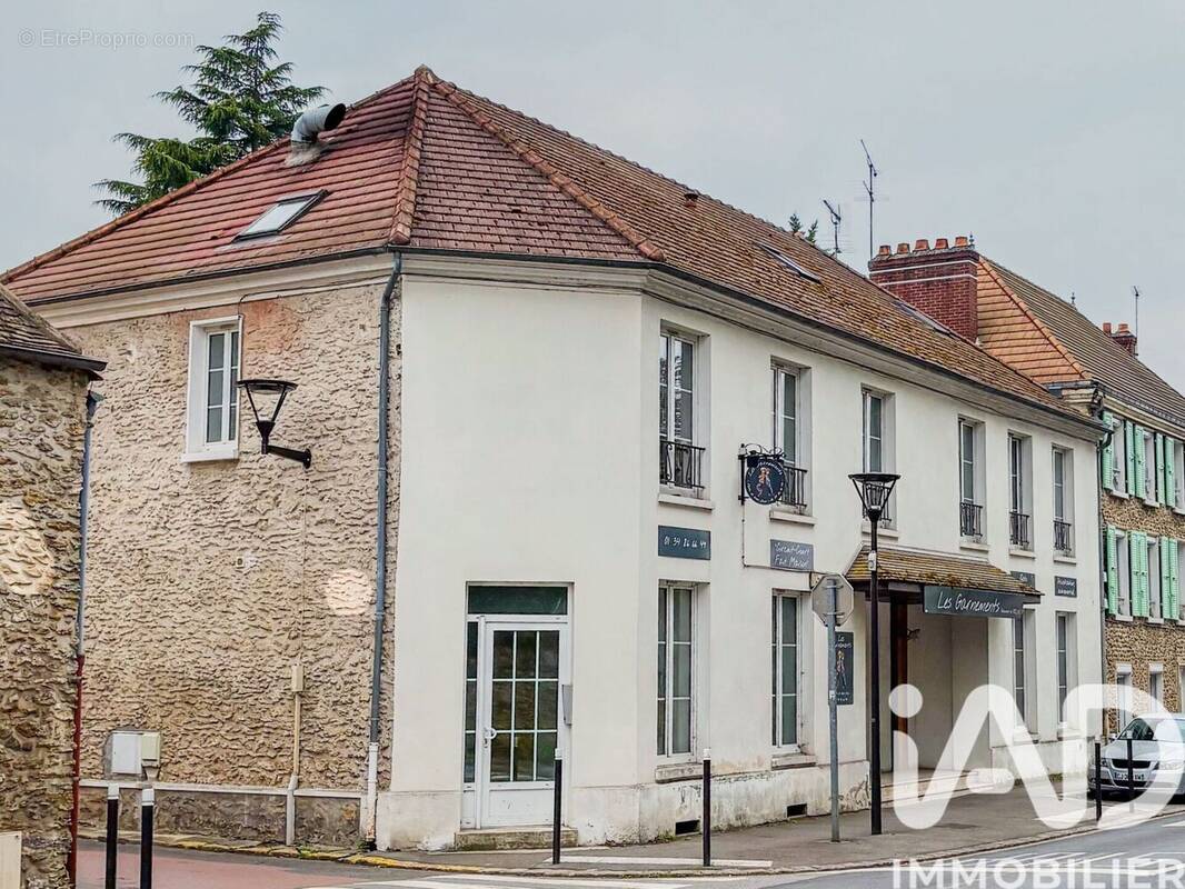 Photo 1 - Appartement à LA QUEUE-LES-YVELINES