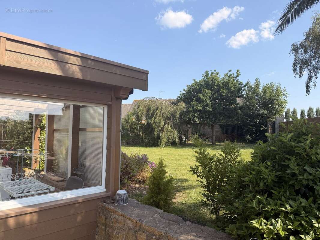 Maison 148 m² à Trevou-Treguignec  - photo 2