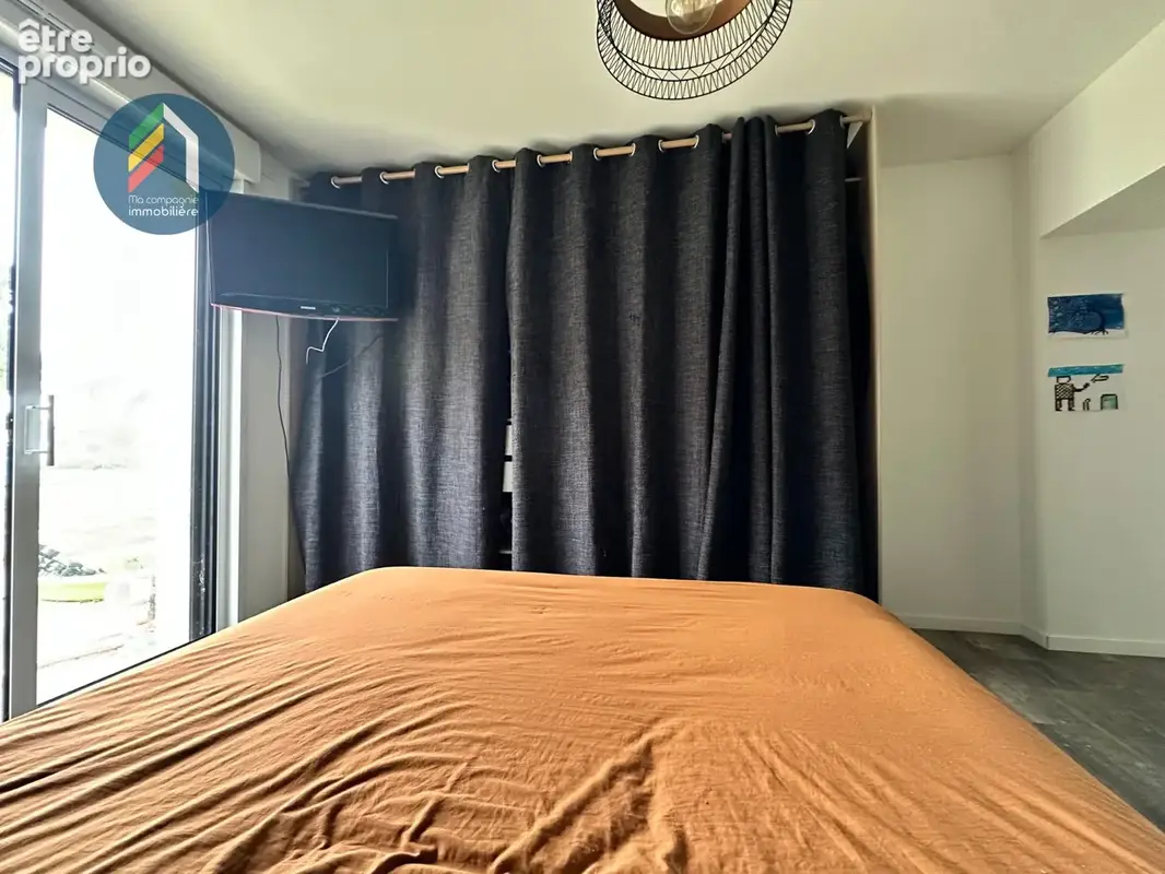 Maison familiale T7, 1000m2 de jardin avec dépendances - photo 8