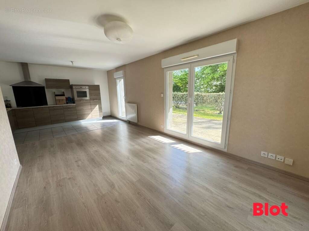Appartement à BRUZ