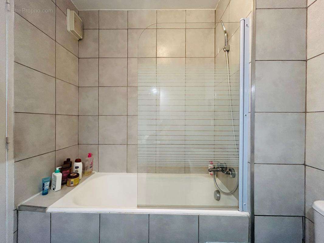 Appartement à MARSEILLE-9E