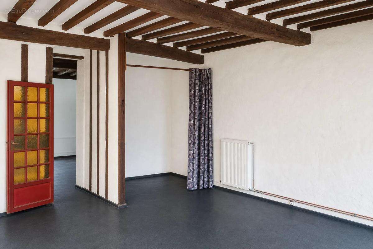 Maison de 55 m² à rénover avec jardin – toutes commodités à pied - photo 15