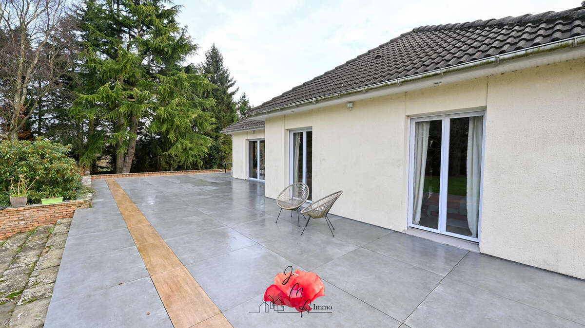 Maison à BEUZEVILLE-LA-GRENIER