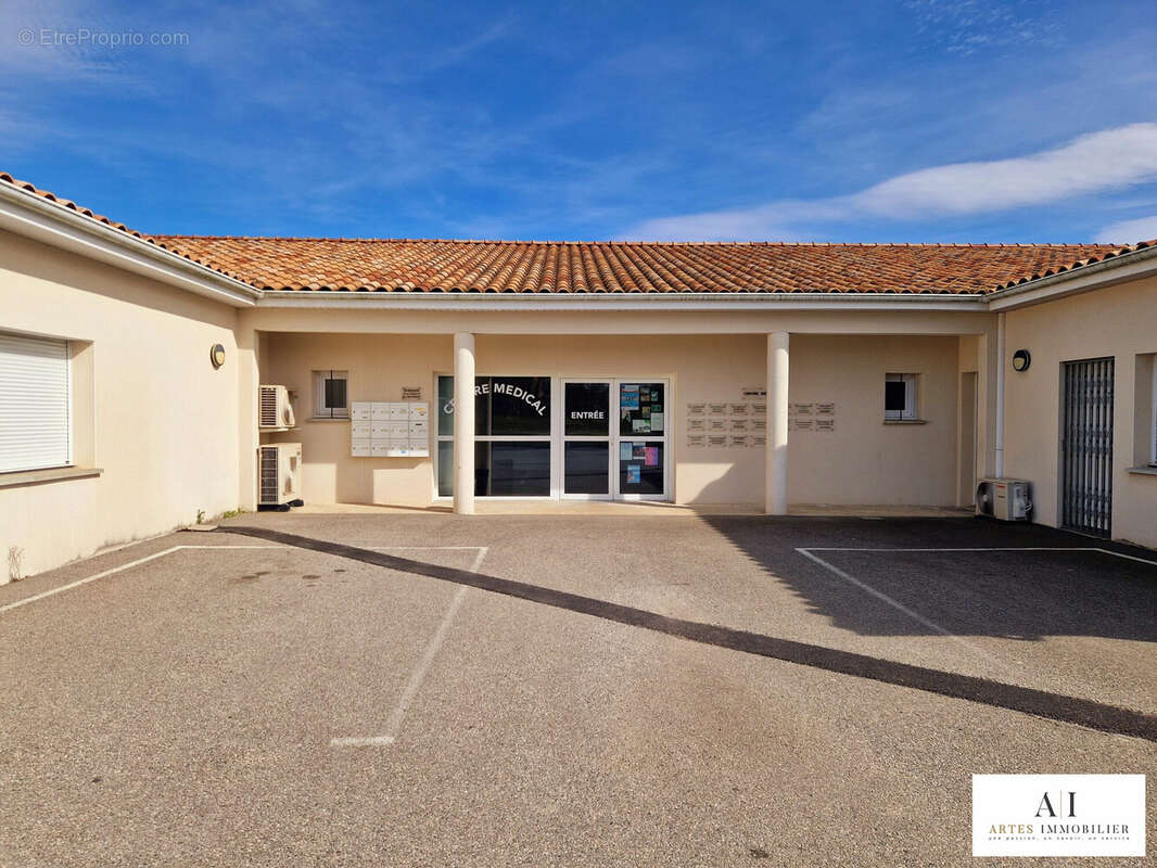 Commerce à SAULCE-SUR-RHONE