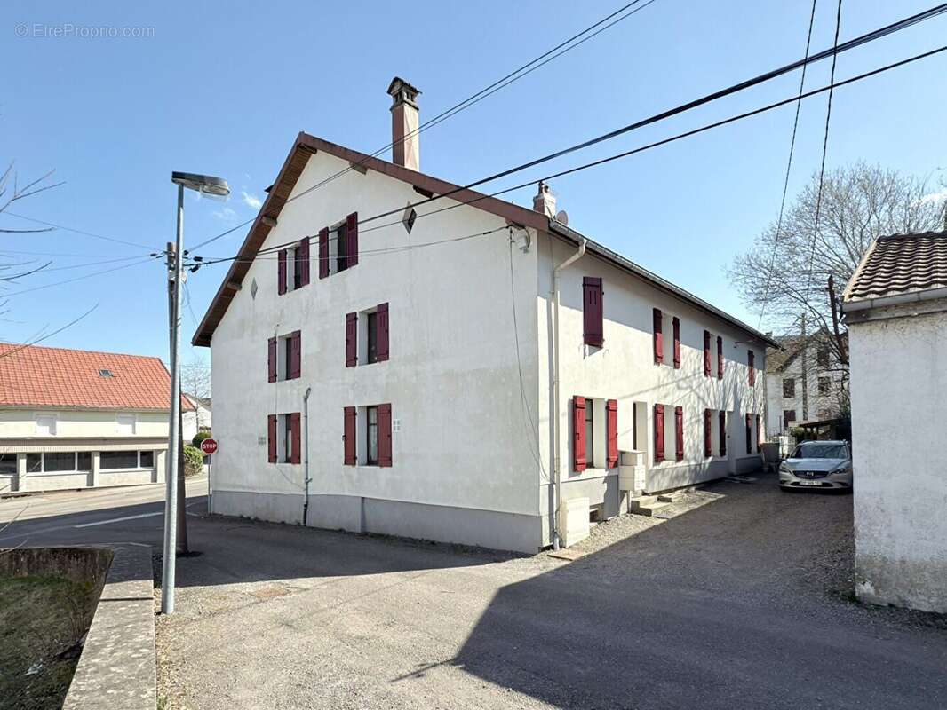 Appartement à LE THILLOT