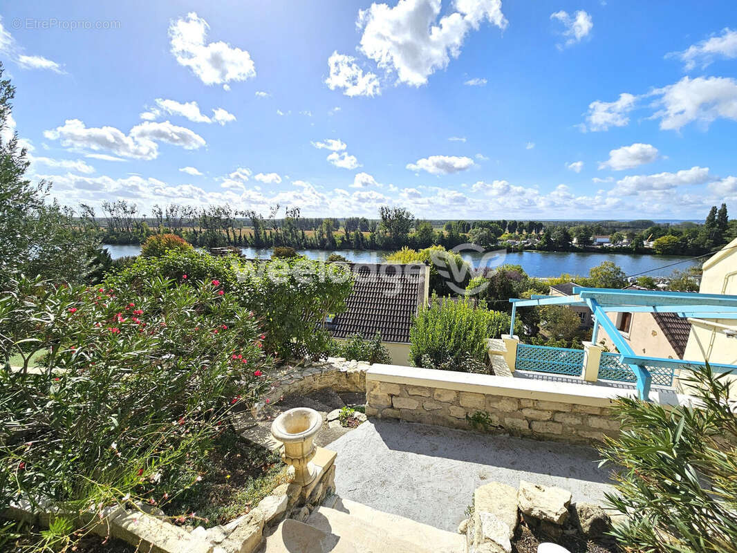 Maison à CONFLANS-SAINTE-HONORINE