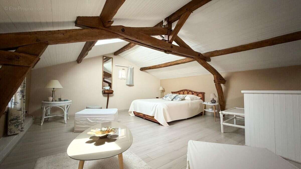 Maison à CHAUVIGNY