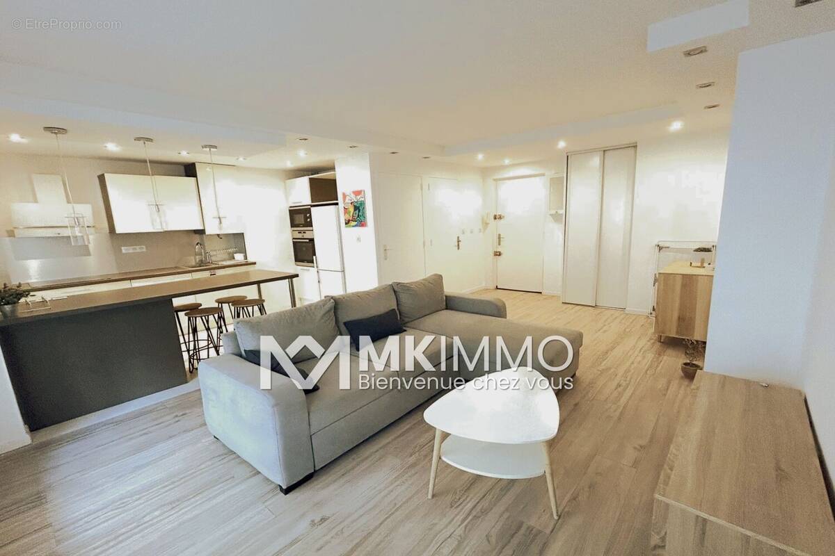Appartement à CANNES