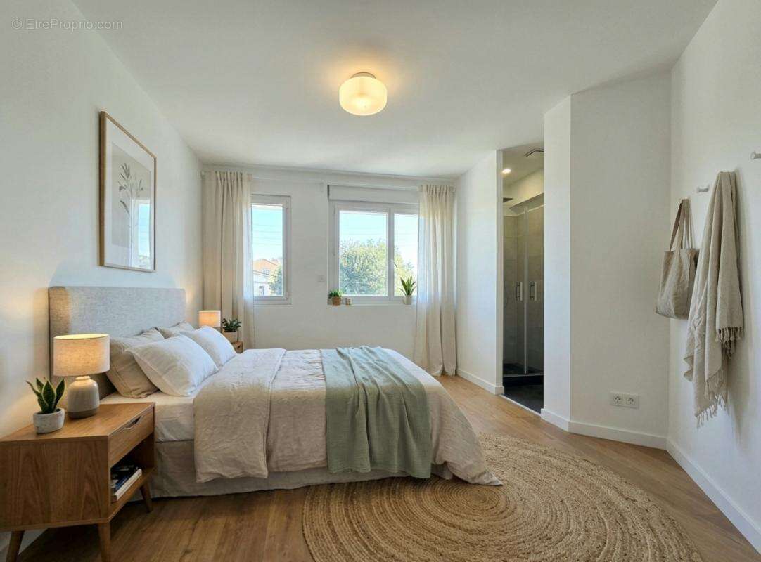 Appartement  4 pièce(s) 93.8 m2 neuf - photo 2