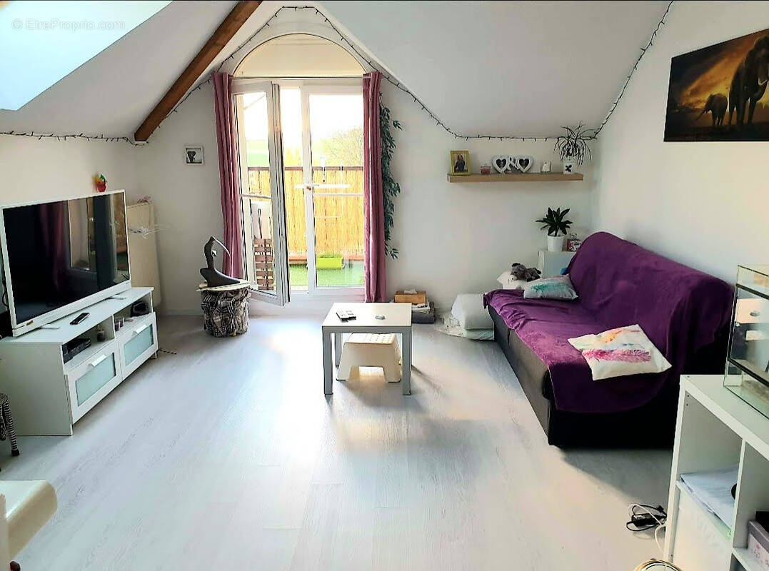 Appartement à PUISEUX-EN-FRANCE