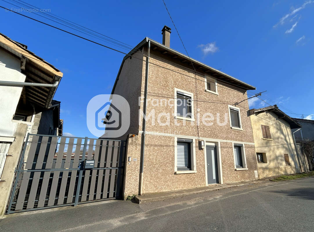 Maison à FAREINS