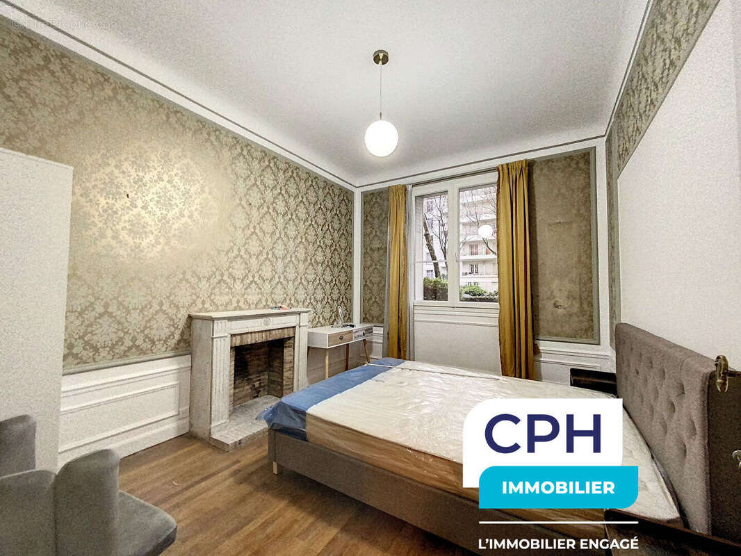 Appartement à PARIS-12E