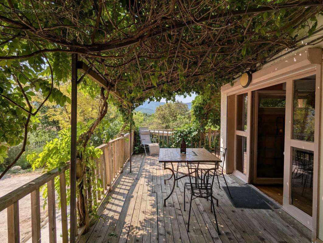 Maison à LAMALOU-LES-BAINS