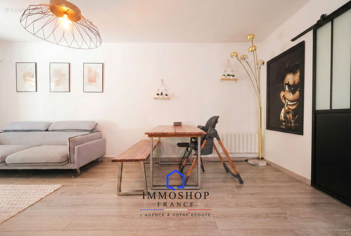 Appartement à MARSEILLE-11E