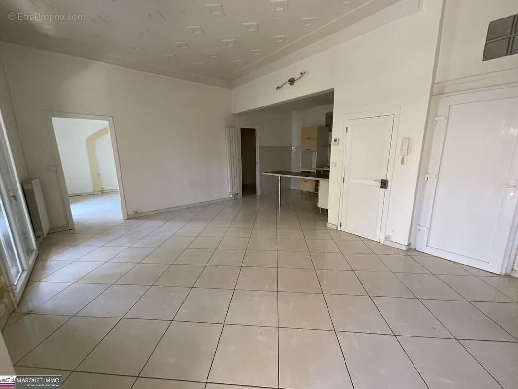 Appartement à BEZIERS